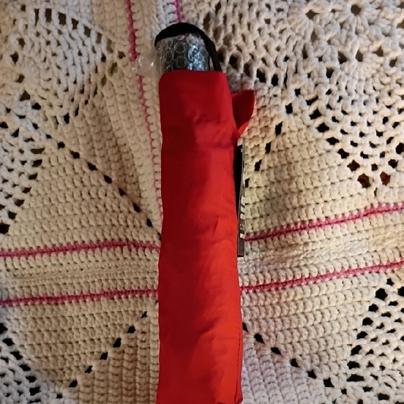 Red Compact Umbrella - Picture 7 of 8